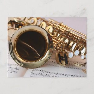 Postal Hermoso instrumento musical saxofón