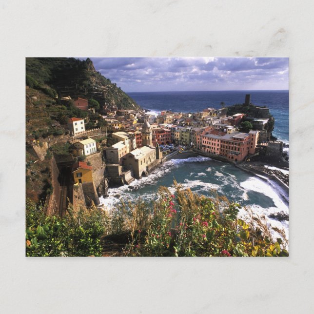 Postal Hermoso pueblo de Vernazza en las Cinque (Anverso)