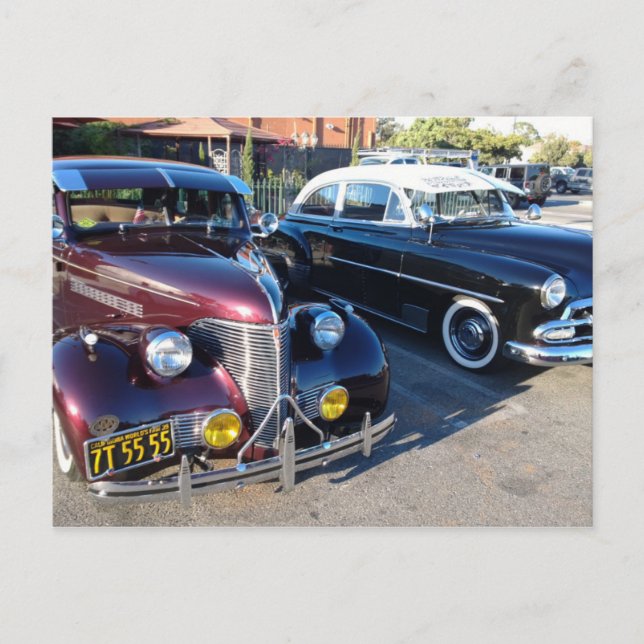 Postal Hermosos autos clásicos en la exposición de autos (Anverso)