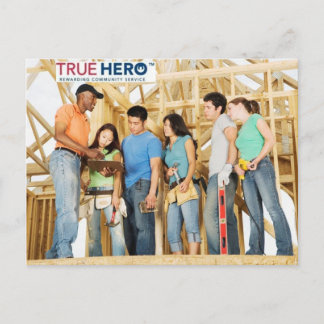 Postal Hero True con foto del equipo del proyecto 
