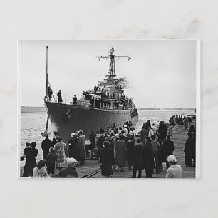 Postal HMCS Nootka deja Halifax para Corea