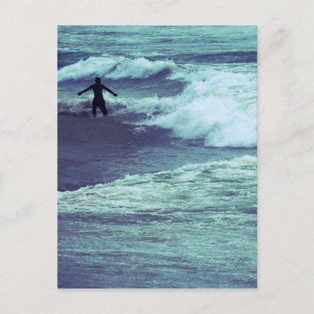 Postal Hombre en las olas del mar (Anverso)