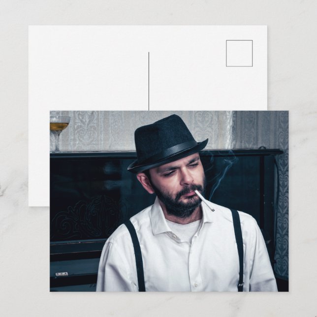 Postal Hombre retro tocando piano y fumando (Anverso / Reverso)