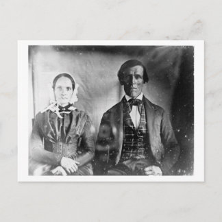 Postal Hombre sentado y pareja de mujeres 1840