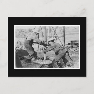 Postal Hombres fotográficos de época trabajando