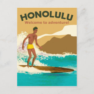 Postal Honolulu, surfeando en olas del océano