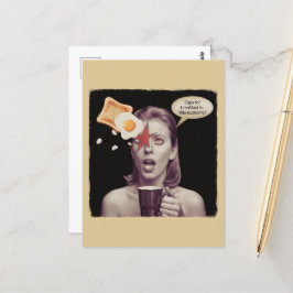 Postal Huevos para desayunar En esta economía Mujer Surre