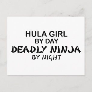 Postal Hula Chica Mortal Ninja por la noche