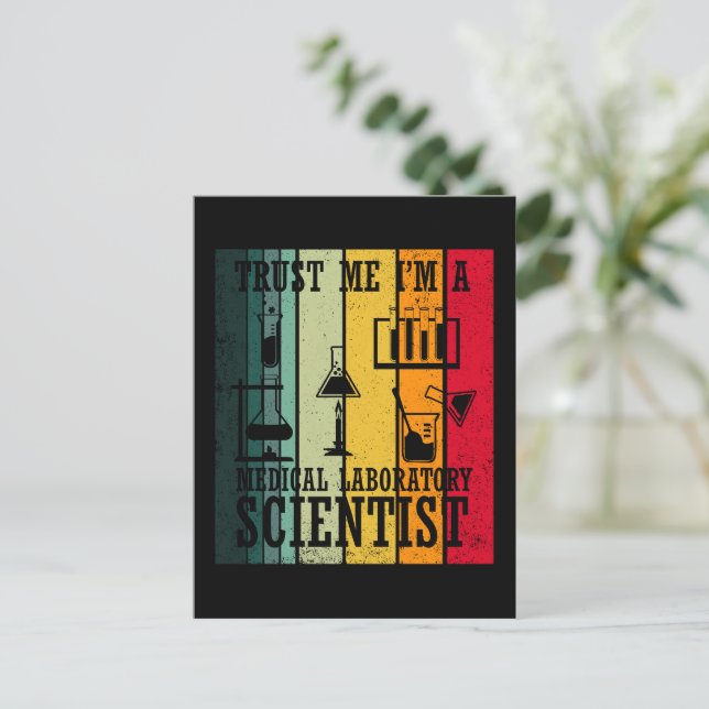 Postal Humor de técnico de laboratorio médico científico  (Anverso de pie)