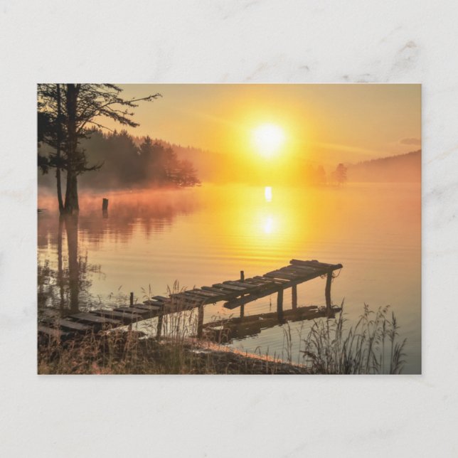 Postal Idyllic Sunrise | Lago de Montaña Misty, Bulgaria (Anverso)