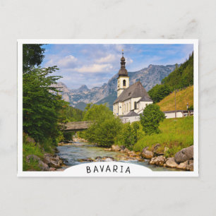 Postal Iglesia de montaña con paisaje de arroyos