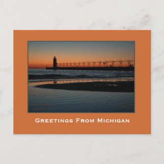 Postal Impresionante puesta de sol en el lago Michigan