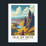 Postal Isla de Skye Escocia Viaje Vintage<br><div class="desc">Diseño de viaje vectorial retro de la Isla de Skye. La isla de Skye,  conectada en puente con la costa noroeste de Escocia,  es conocida por sus paisajes de escarpado,  sus pintorescos pueblos pesqueros y sus castillos medievales.</div>
