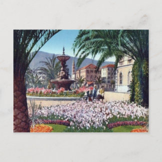 Postal Italia, Alassio, flores alrededor de la fuente