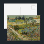 Postal Jardín de Van Gogh en Arles Floral Impresionista<br><div class="desc">Jardín en Arlés (1888) es una impresionante obra maestra de Vincent van Gogh, creada durante su período más vibrante creativamente en Provenza. Esta pintura captura un exuberante jardín florecido que desborda con una colorida tapicería de lirios, margaritas y variada flora. Un camino sinuoso guía la mirada del espectador a través...</div>