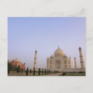 Postal Jardines vacíos de Charbagh en el Taj Mahal en la