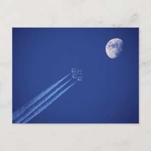 Postal Jets junto a la luna Columbia Británica