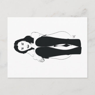 Postal Jeune femme assise