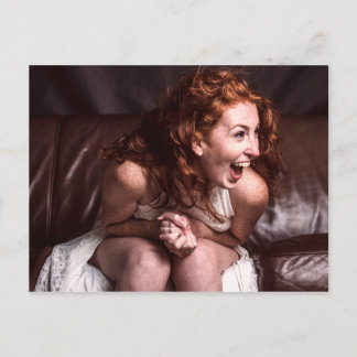 Postal Joven actriz risible