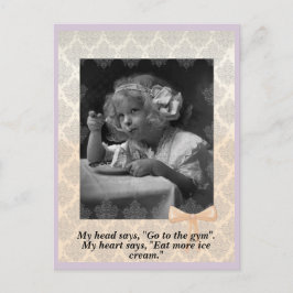 Postal Joven Chica Vintage Con Helado