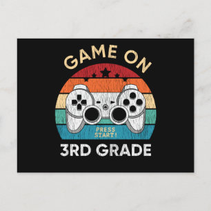 Postal Juego en videojuego de 3er grado de vuelta a los j