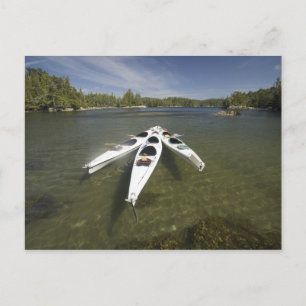 Postal Kayak Flota en reposo durante la tarde a las 12:00