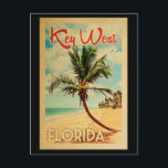 Postal Key West Postcard Florida Palm Tree Beach Vintage<br><div class="desc">Diseño clave del oeste de Florida al estilo de Viaje Vintage con una palmera en la playa con océano y cielo.</div>