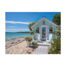 kleines mintfarbenes  Strandhaus am Meer