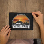 Postal La ciudad solar de Monterrey en México<br><div class="desc">Hermosa obra de arte de Monterrey Mexico Sunset Cityscape mostrando el horizonte de la ciudad mexicana. Excelente idea de regalo y recuerdo.</div>