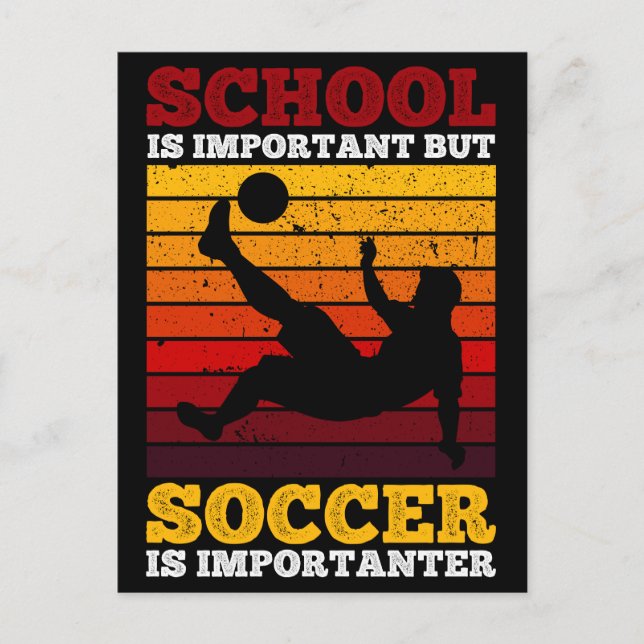 Postal La escuela es importante, pero el fútbol es import (Anverso)