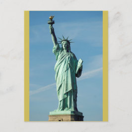 Postal La estatua de la libertad iluminando el mundo
