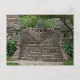 Postal La piedra de los Jardines Japoneses deja pasar a S