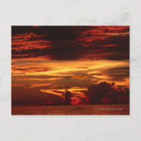 La puesta de sol en el mar