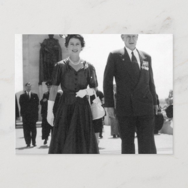 Postal La Reina Isabel II Y Sir Walter Jackson Cooper (Anverso)