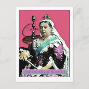 Postal La reina y la cachimba