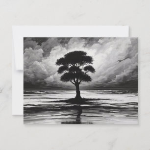 Postal La serenidad solitaria: La resiliencia de un árbol