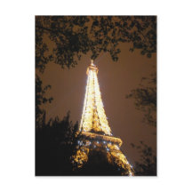 La Torre Eiffel de noche, París Francia