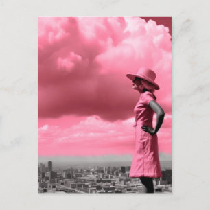 Postal La ventilado en rosa con la ciudad de las nubes ro