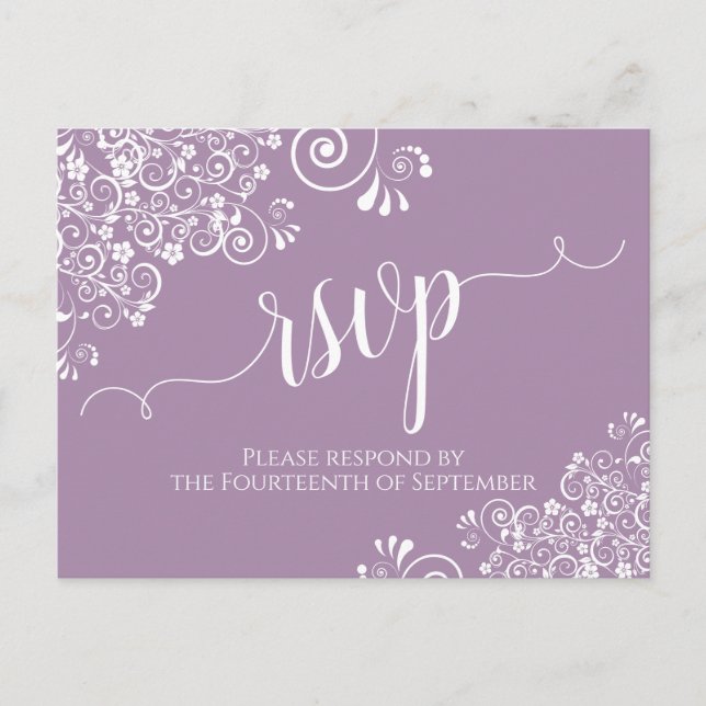Postal Lacy White Calligraphy Dusty Purple Wedding RSVP (Anverso)