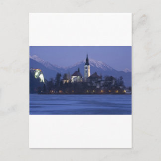 Postal Lago Bled en Dusk