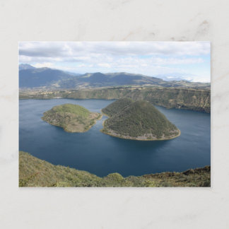 Postal Lago Cuicocha - Un lago de cráter volcánico en Ecu