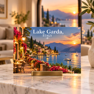 Postal Lago de Garda Italia Atardecer Lago Pueblo Viajes