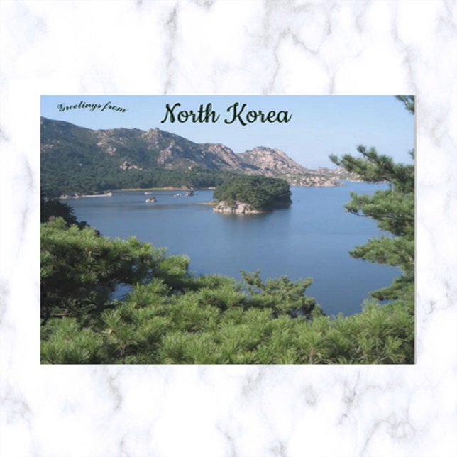 Postal Lago Samil cerca de las montañas Kumgang Corea del (Subido por el creador)
