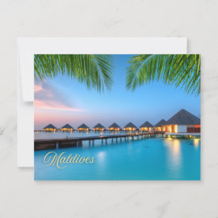 Postal Las Maldivas hermosa Resort al atardecer