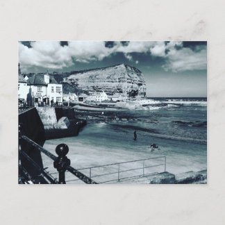 Postal Las vistas al puerto de Staithes, North Yorkshire.