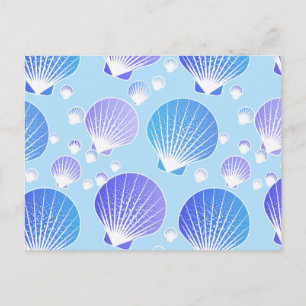 Postal Lavanda y conchas marinas azules sobre azul pálido