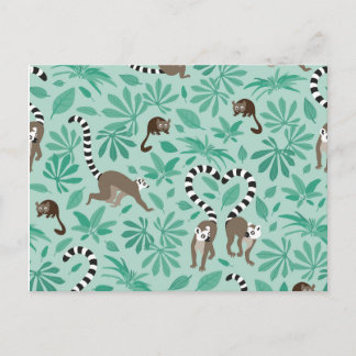 Postal Lemur love mint leaves