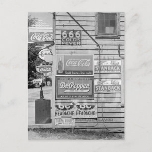 Postal Letreros en una tienda general, 1938