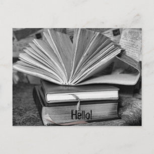 Postal Libros en blanco y negro