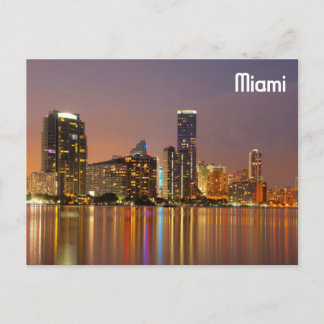 Postal Línea aérea de Miami en Dusk
